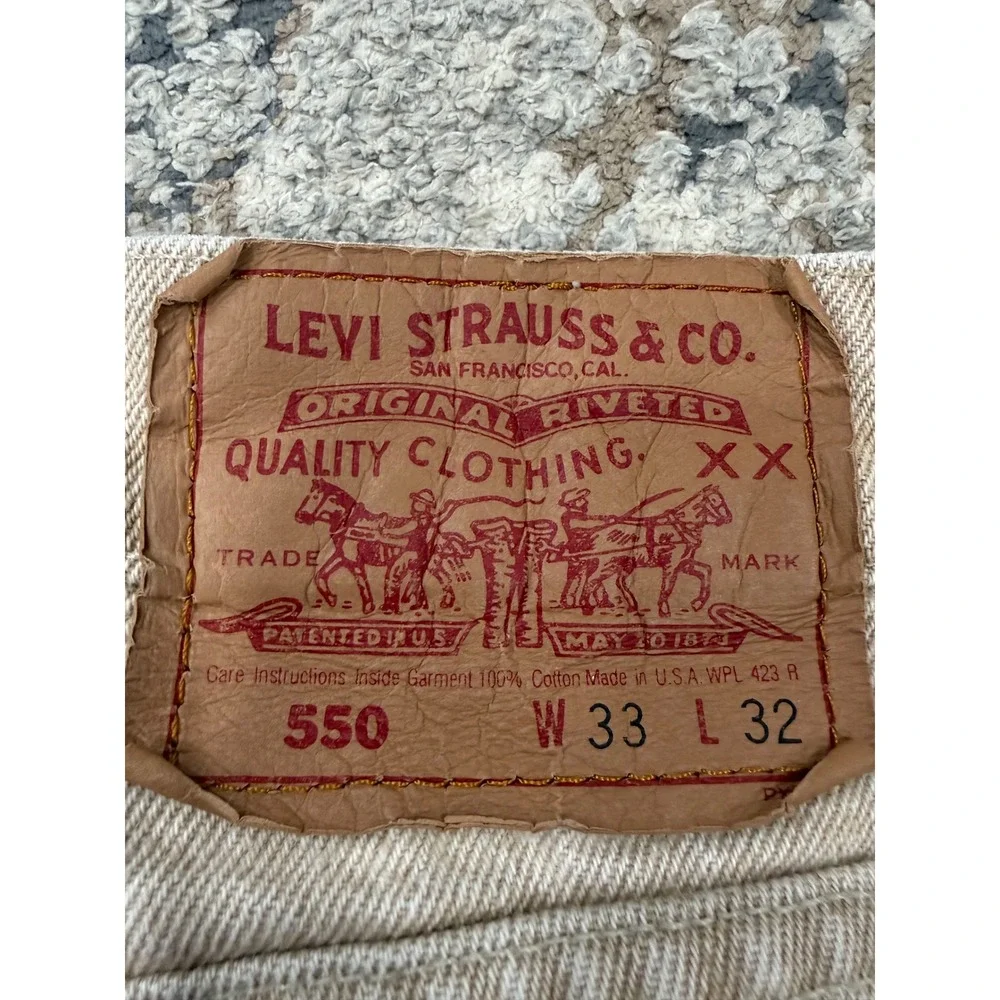 Vintage Levis 550 Relaxed Fit Tapered Leg Jeans Tan Made in USA Mens 33x32 1992